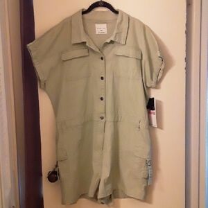 Celebrity Pink Green/khaki Cargo Romper